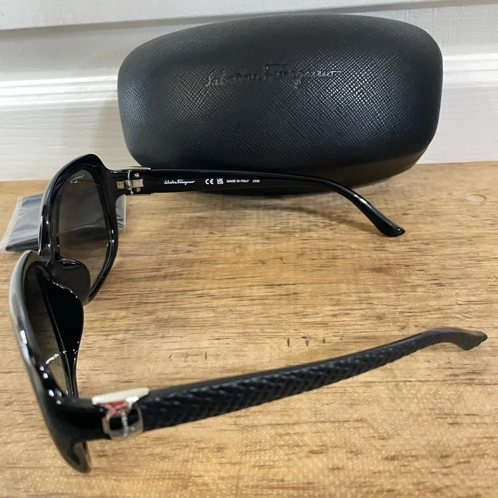 Salvatore Ferragamo Black 59mm Square Sunglasses